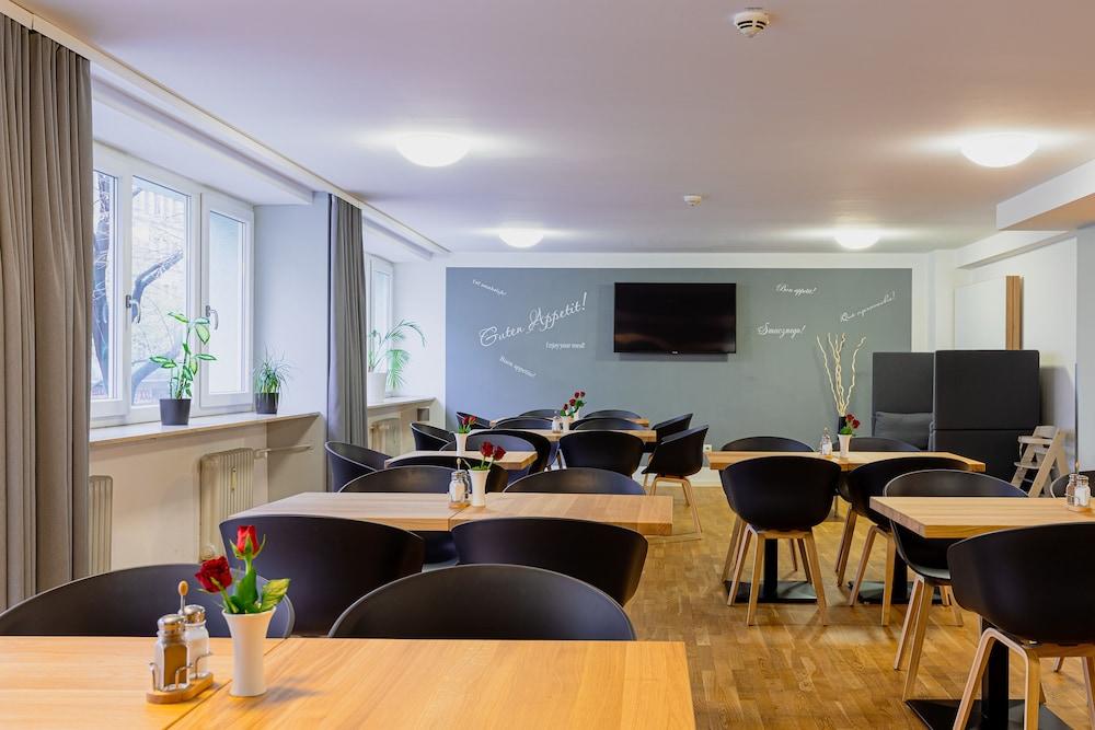 Mk Hotel Frankfurt Frankfurt nad Menem Zewnętrze zdjęcie
